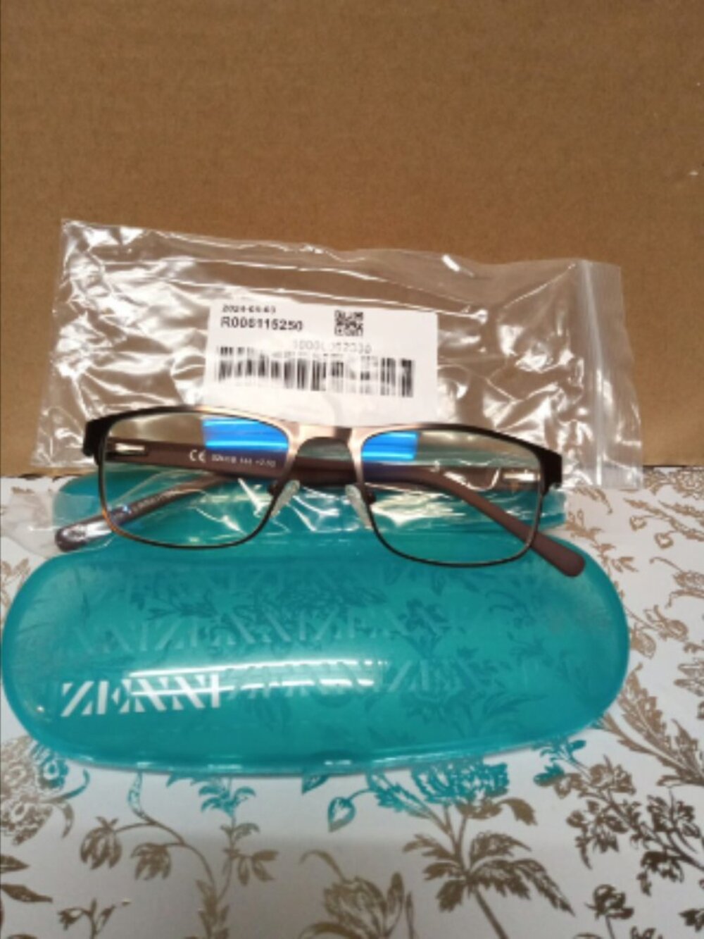 Zenni +2.50 Reading Glasses With Hard Case